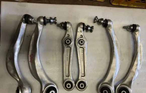 Mercedes-Benz EQS V297 Front control arm A2973321700 A2973321800