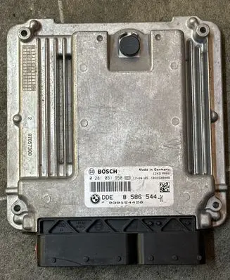 BMW X5 F15 Engine control unit/module 8586544 030154420 0281031958