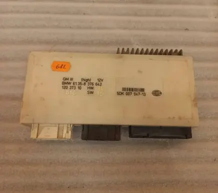 BMW 5 E39 Comfort/convenience module 61358376642 12037310