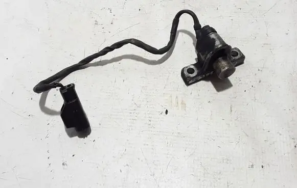 Volvo XC70 Crankshaft position sensor 1275789