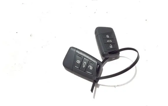 Skoda Karoq Ignition key/card 3V0959752P