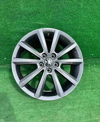 Volkswagen Polo VI R16 alloy rim 