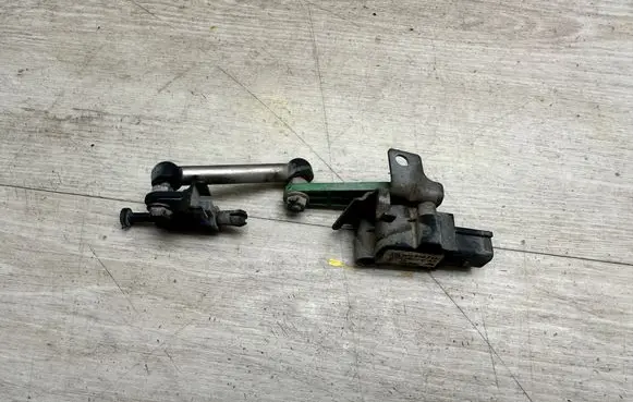 Porsche Cayenne (92A) Headlight/headlamp level sensor 7P0616214 15160101182 95834107600
