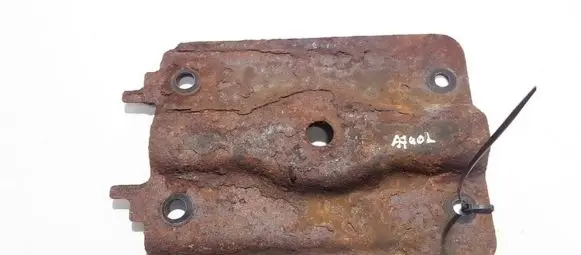 Mazda 3 I Engine mounting bracket