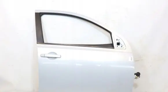 Nissan Qashqai Front door 