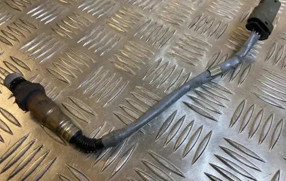 Opel Astra K Lambda probe sensor 10013908