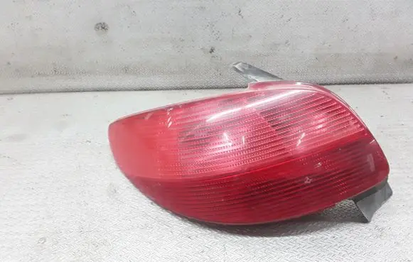 Peugeot 206 Rear/tail lights
