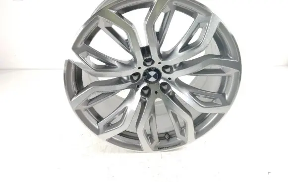 BMW X5 E70 R21 alloy rim 6796150 6796151