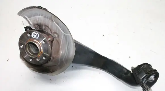 BMW 1 F40 Rear wheel hub