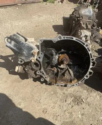 Mazda 626 Manual 5 speed gearbox G564