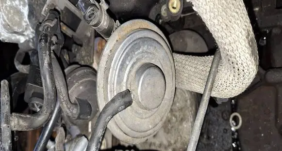 Audi A6 S6 C6 4F EGR valve 