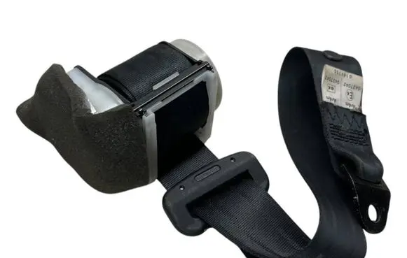 Mazda 6 Rear seatbelt 0437042 0164755