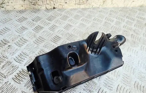 Audi A1 Fuse box cover 2Q0907361C