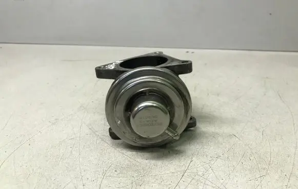 Mitsubishi Grandis EGR valve 