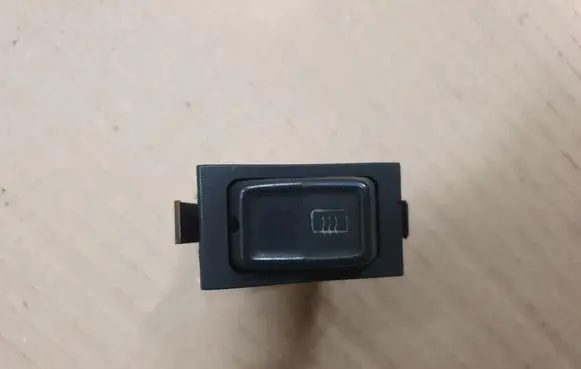 Volkswagen Golf I Windscreen/window heater switch 321959621B