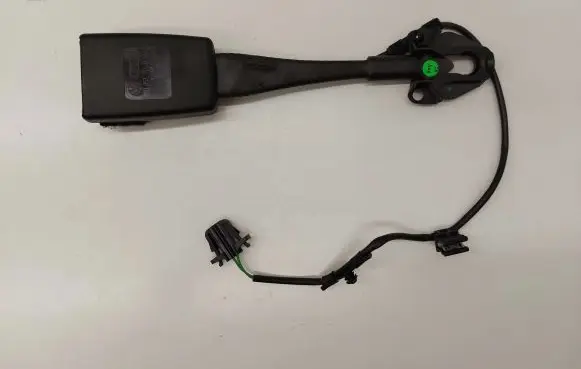 Audi A4 S4 B8 8K Front seatbelt buckle 8K0857755D