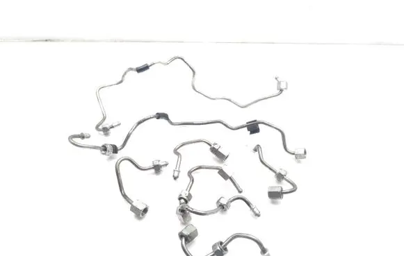 BMW 3 E90 E91 Fuel injector supply line/pipe N57D30A