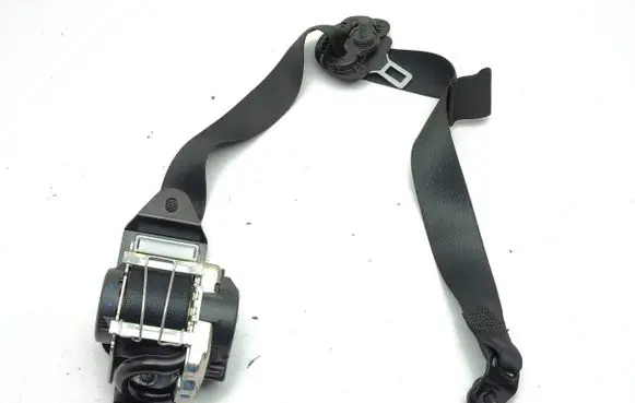 BMW i3 Front seatbelt 7305646 623880900