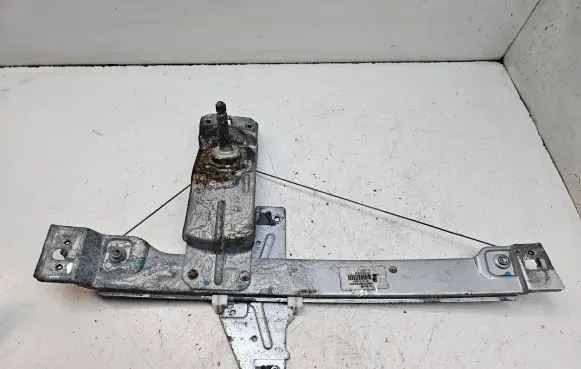 Peugeot 207 Rear door manual window regulator 9680208780