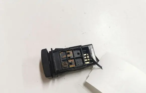Traction control (ASR) switch