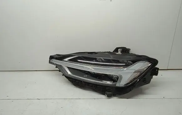 Volvo XC60 Headlight/headlamp 31420411