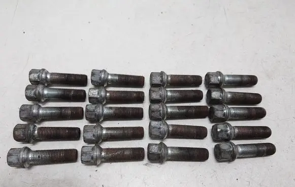 Mercedes-Benz Vito Viano W639 Nuts/bolts 
