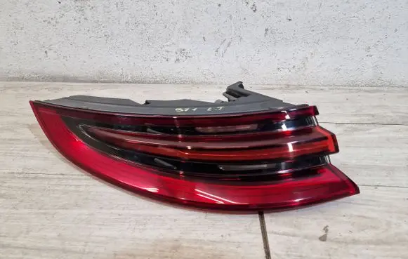 Porsche Panamera (971) Rear/tail lights 971945091B