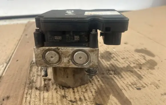 Volkswagen Polo V 6R ABS Pump 2265106455 0265956073 0211314