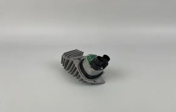 Volkswagen Crafter LED ballast control module 01570131 21360302