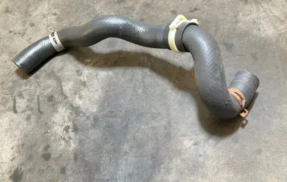 Lexus RX 450H Engine coolant pipe/hose
