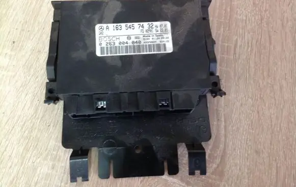 Mercedes-Benz ML W163 Parking PDC control unit/module A1635457432