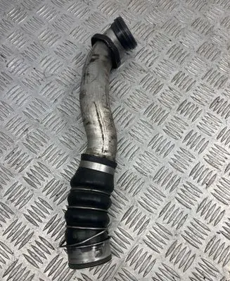 BMW 3 E90 E91 Intercooler hose/pipe 7795304