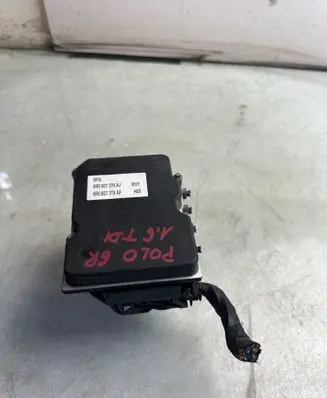 Volkswagen Polo V 6R ABS Pump 6R0907379AJ 6R0907379AF