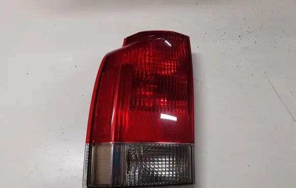Volvo V70 Rear/tail lights 9154497 9154501