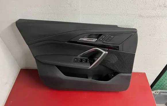 BMW X1 U11 Front door card panel trim F015104 5141F015104