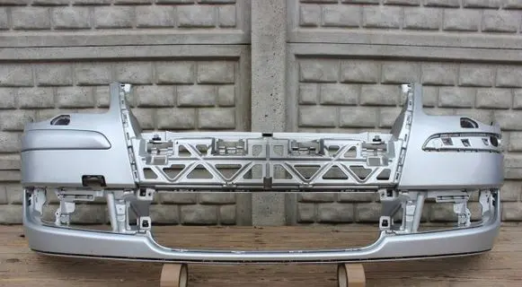 Volkswagen Touran I Front bumper 1T0807221D 1T0807221L