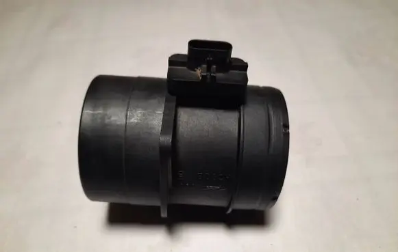 Audi A6 S6 C7 4G Mass air flow meter F00C268010 0281002956 03L906461A