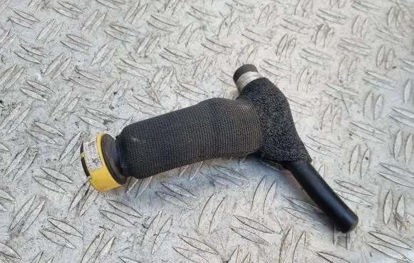 Alfa Romeo Mito Air intake duct part 55248908 A640
