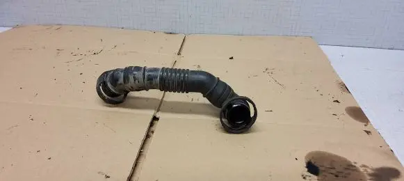 Volkswagen Caddy Breather hose/pipe 03G103493D