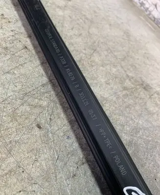 Nissan Qashqai J12 Rubber seal rear door window/glass 