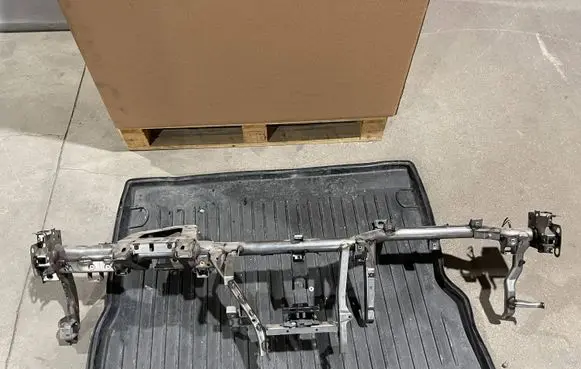 Porsche Cayenne (92A) Dashboard cross member/frame bar 