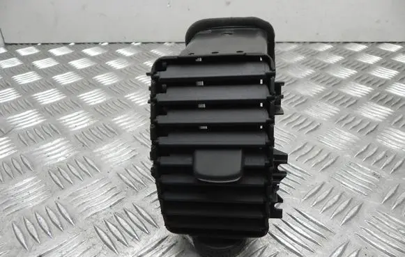 Nissan Pathfinder R51 Rear air vent grill 68760EB301 T9492