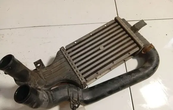 Opel Zafira A Intercooler radiator 