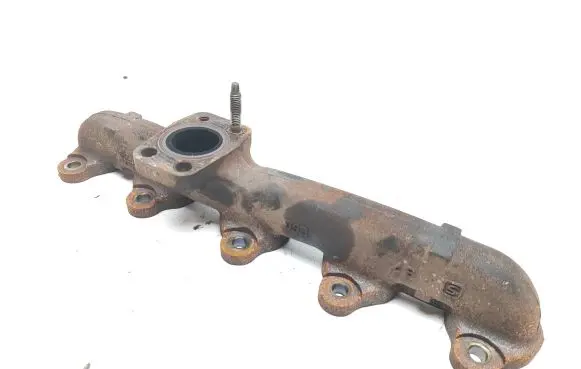 Peugeot 208 Exhaust manifold