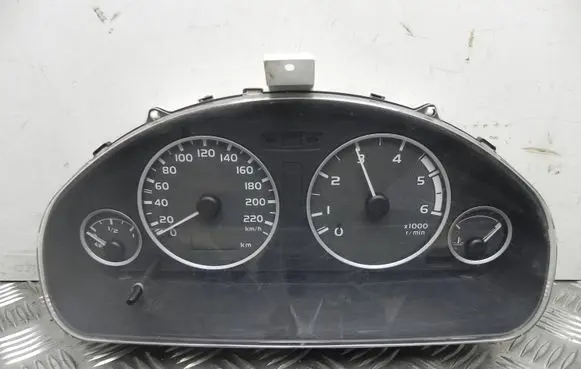 Mitsubishi Space Star Speedometer (instrument cluster) MR916342
