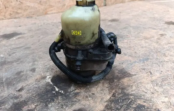 Opel Zafira A Power steering pump 1040085003094