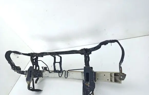 Mercedes-Benz C W203 Radiator support slam panel