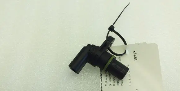 Volkswagen Scirocco Camshaft position sensor 04C907601A