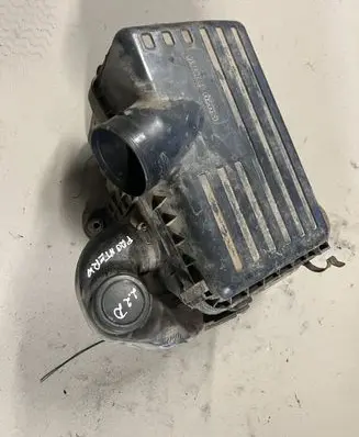 Opel Frontera B Air filter box 897187614 8973189621