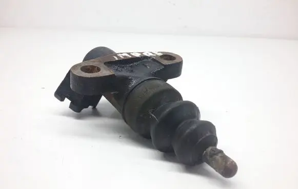 Subaru Impreza II Clutch master cylinder
